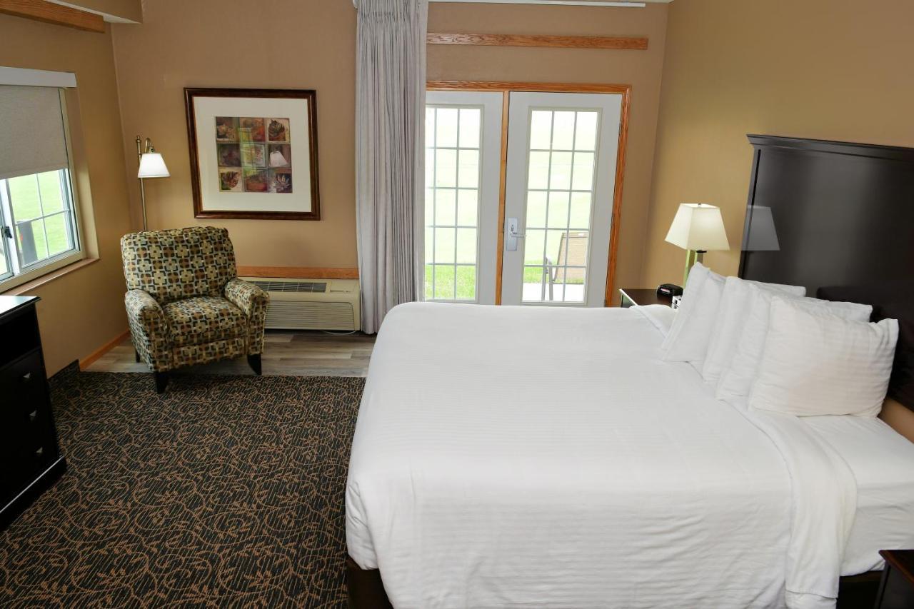 Cobblestone Inn & Suites - Denison | Majestic Hills Zewnętrze zdjęcie