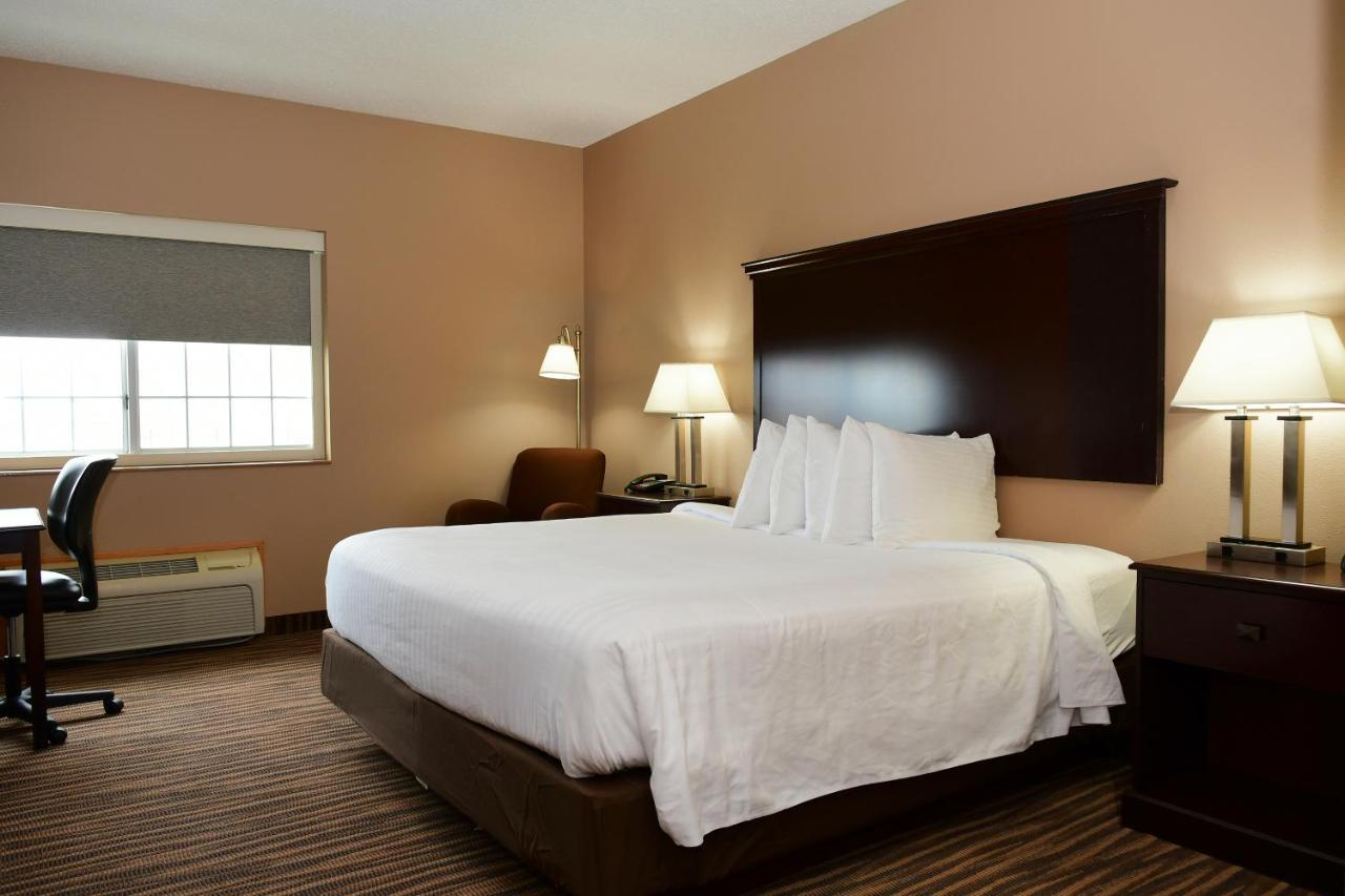 Cobblestone Inn & Suites - Denison | Majestic Hills Zewnętrze zdjęcie
