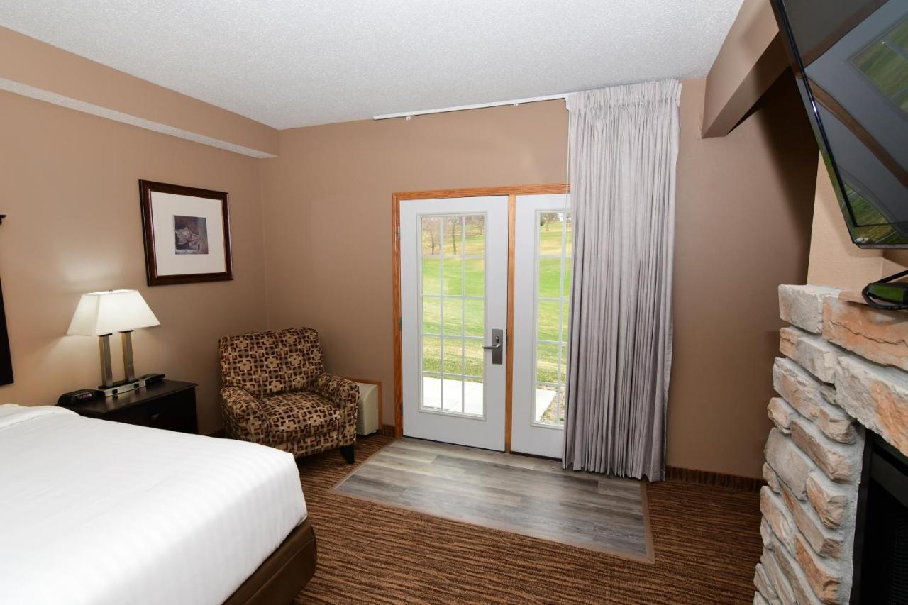 Cobblestone Inn & Suites - Denison | Majestic Hills Zewnętrze zdjęcie